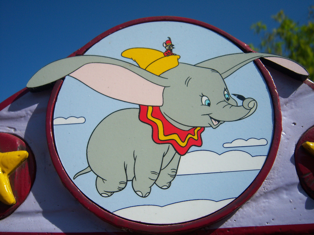 Dumbo (1).jpg